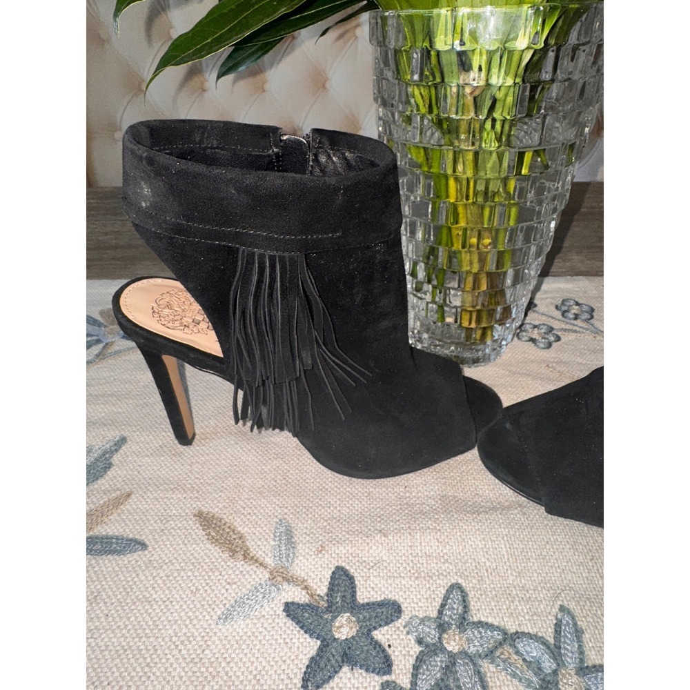 Vince Camuto Black Suede Fringe‎ Open Toe Ankle Booties Heels Size 7.5 - Picture 3 of 9